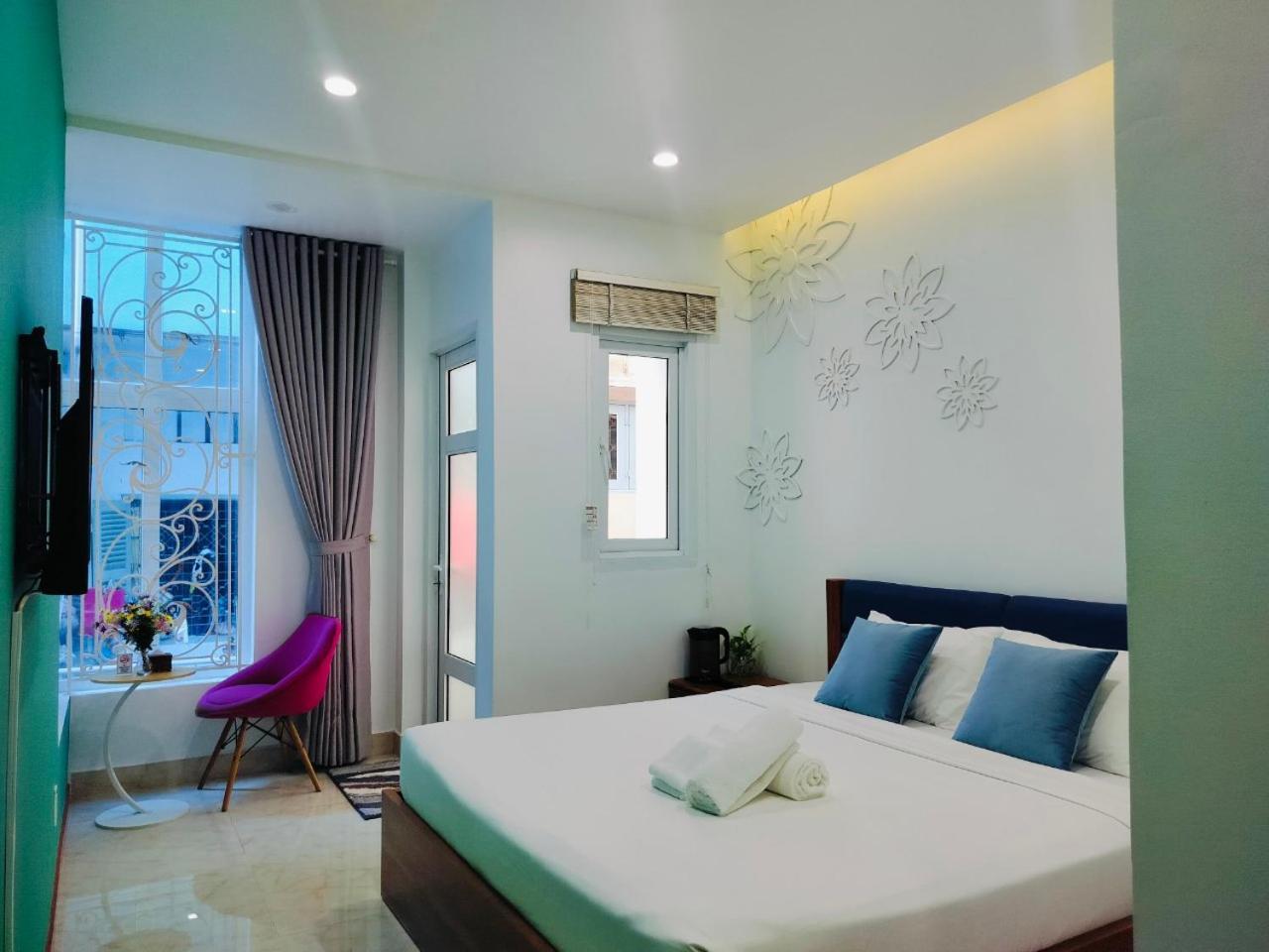 Adventure Hotel Ho Chi Minh City Exterior photo