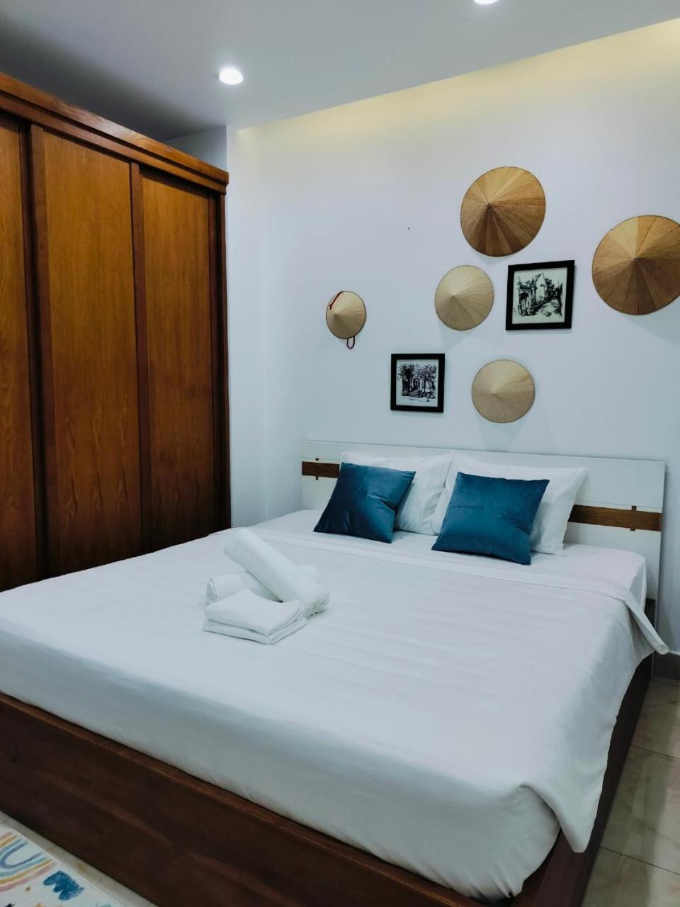 Adventure Hotel Ho Chi Minh City Exterior photo