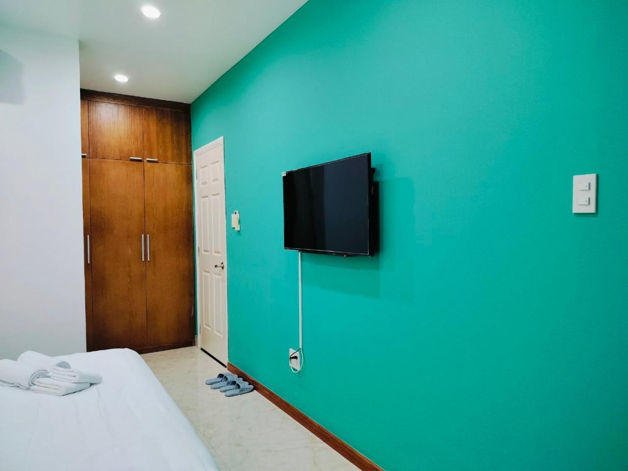 Adventure Hotel Ho Chi Minh City Exterior photo