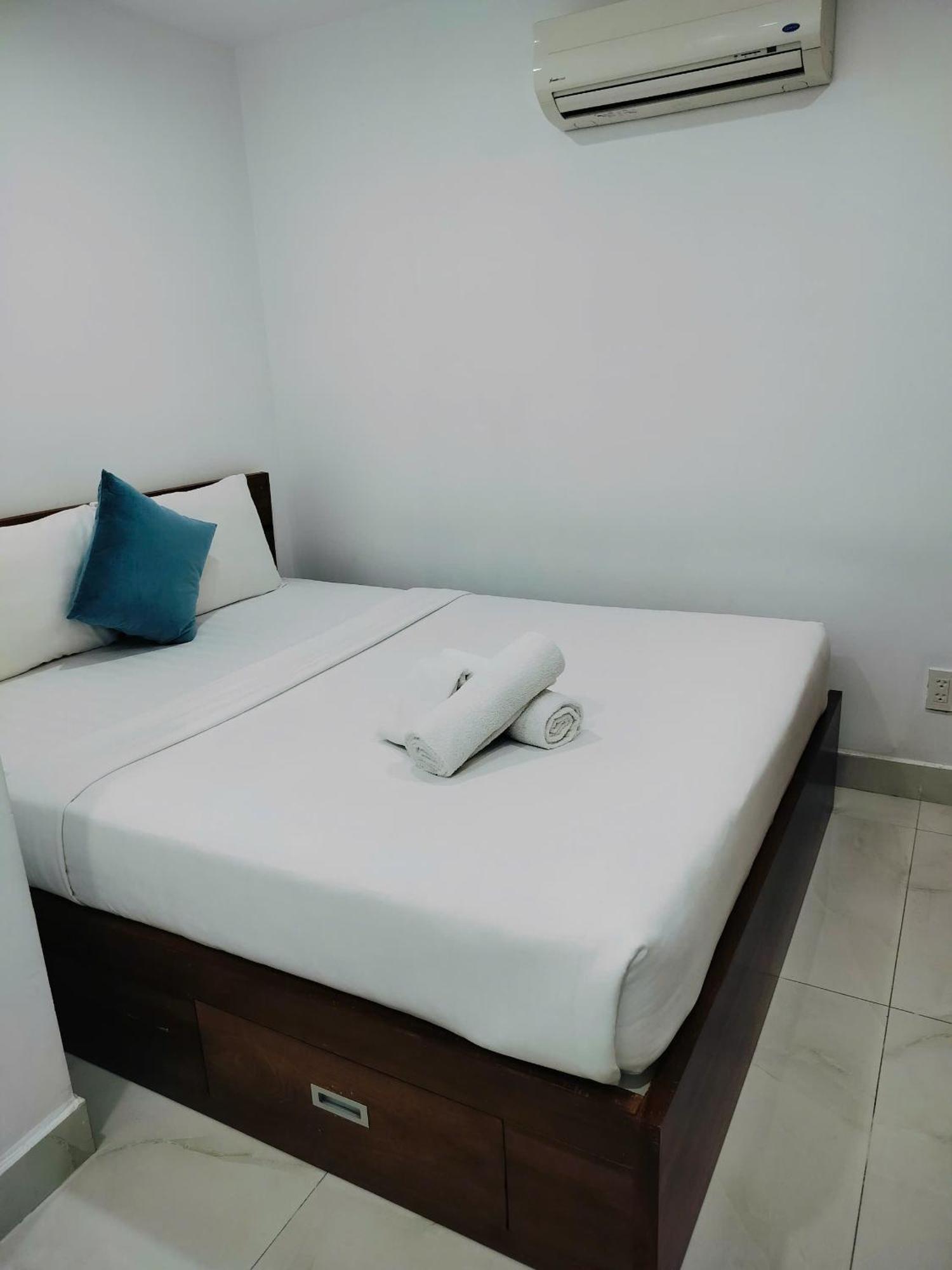 Adventure Hotel Ho Chi Minh City Exterior photo